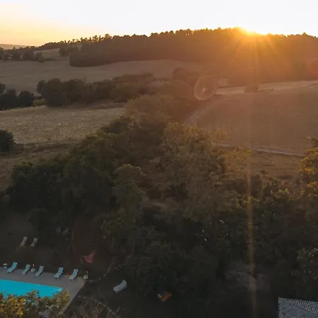 Collina Blu Bed & Breakfast 3*